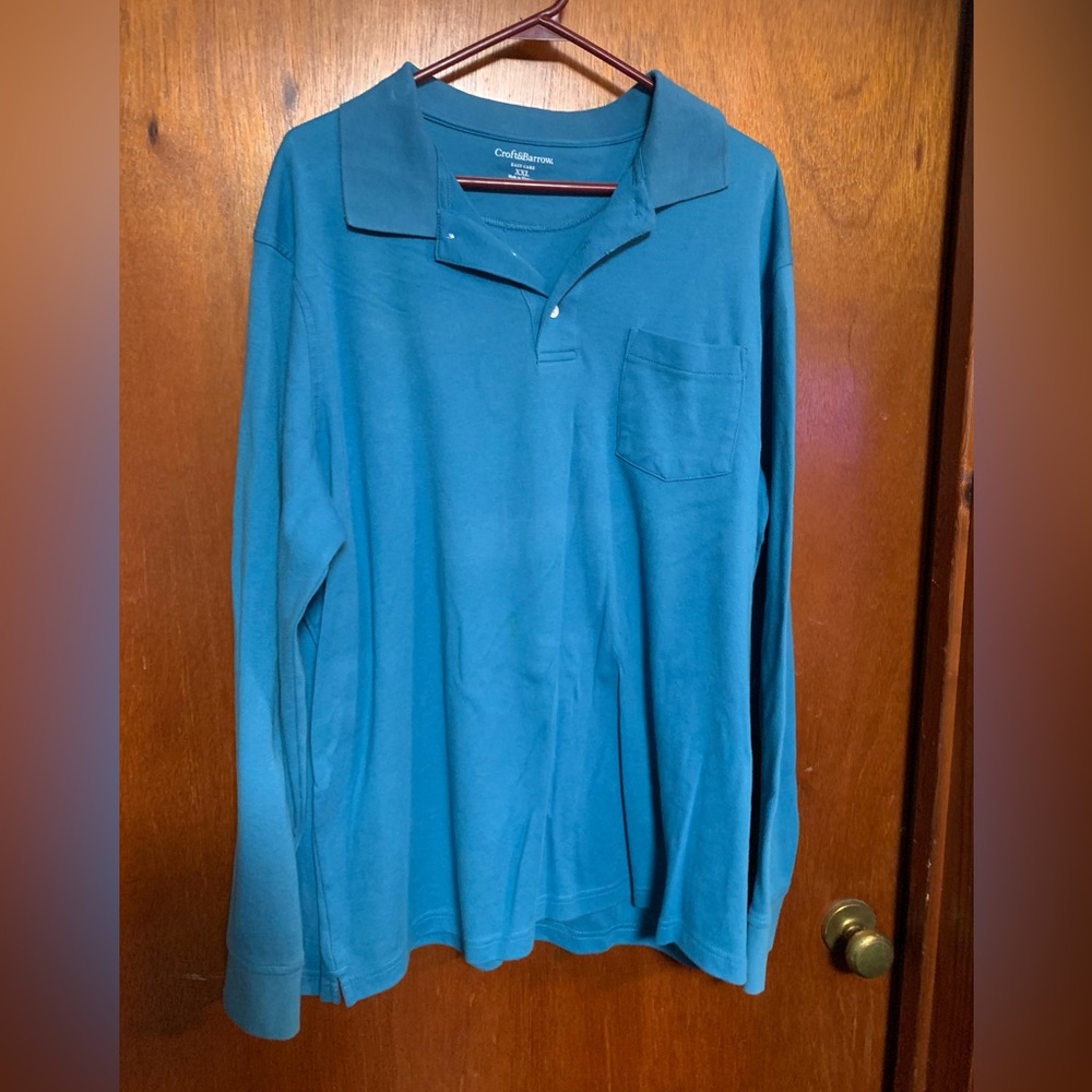 Men’s 2X long sleeve blue t shirt like polo shirt. Button neck.